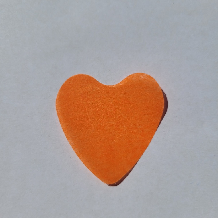 Lover orange heart confetti